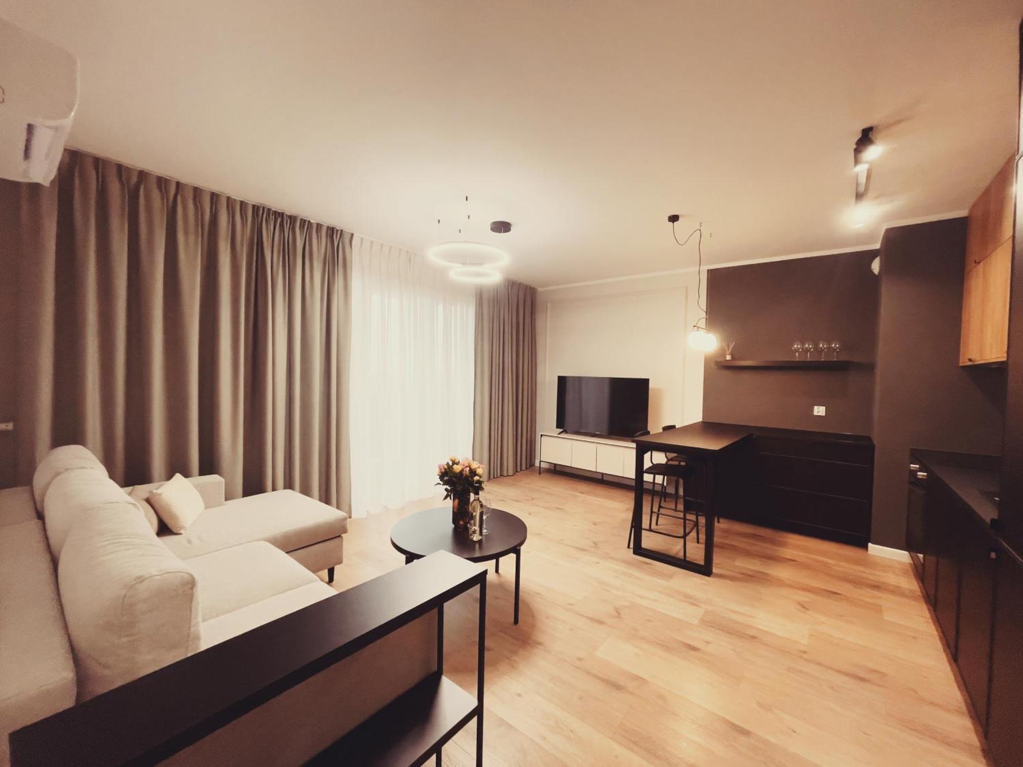 Finezja Apartment With Private Parking ทอรูน ภายนอก รูปภาพ