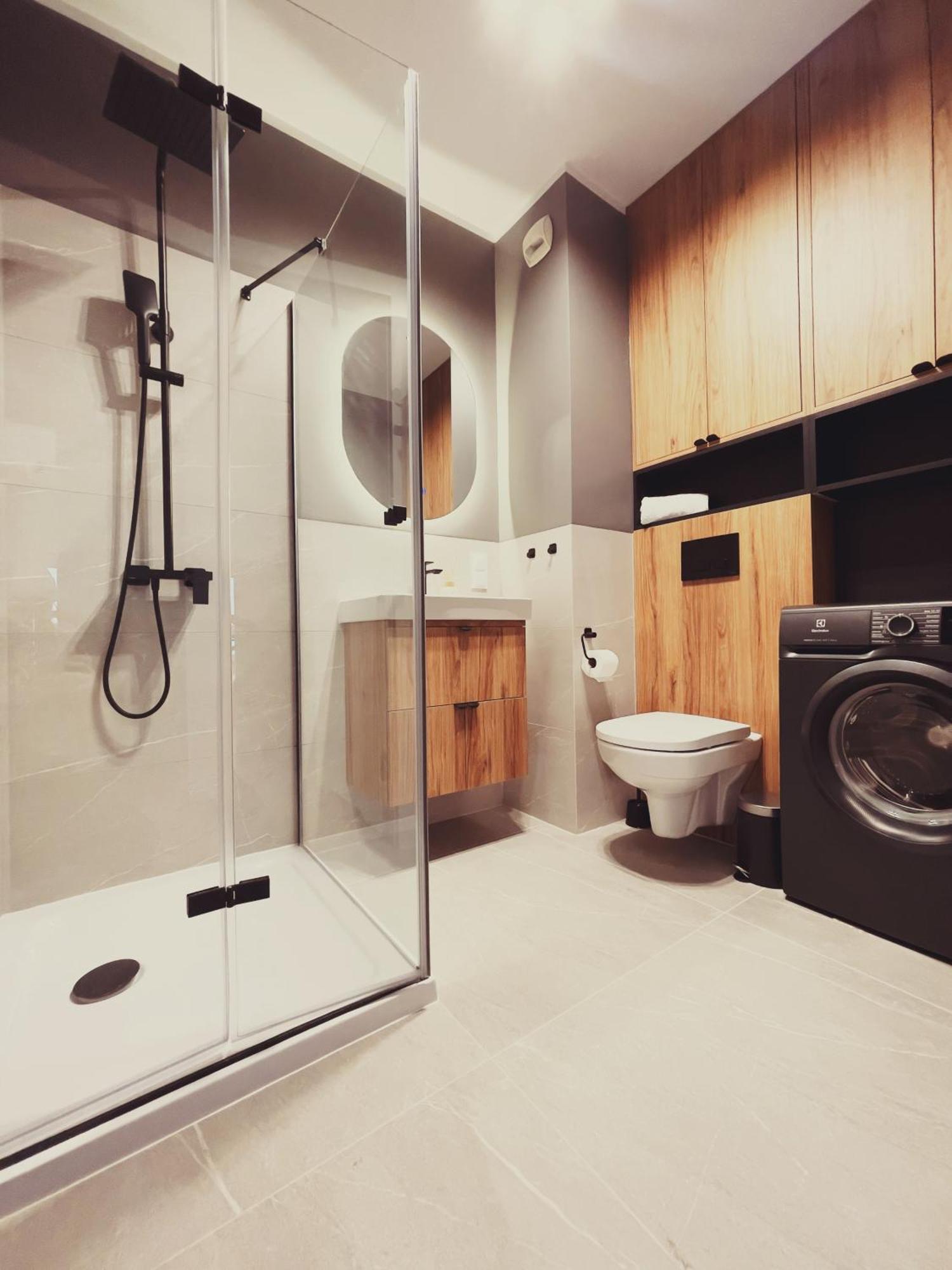Finezja Apartment With Private Parking ทอรูน ภายนอก รูปภาพ