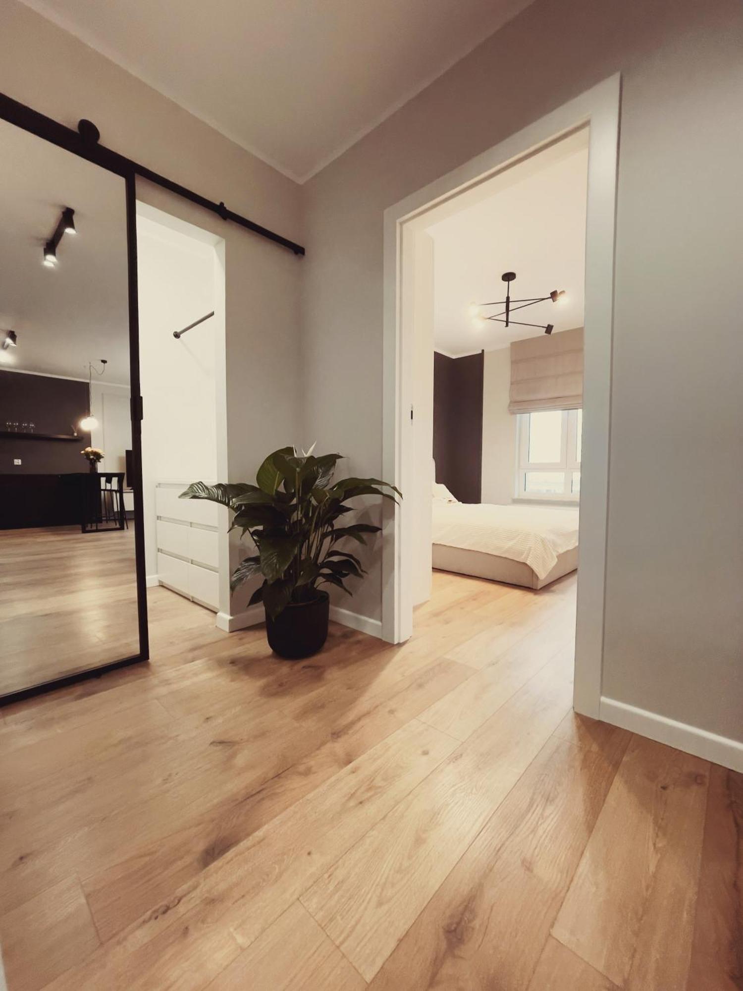 Finezja Apartment With Private Parking ทอรูน ภายนอก รูปภาพ