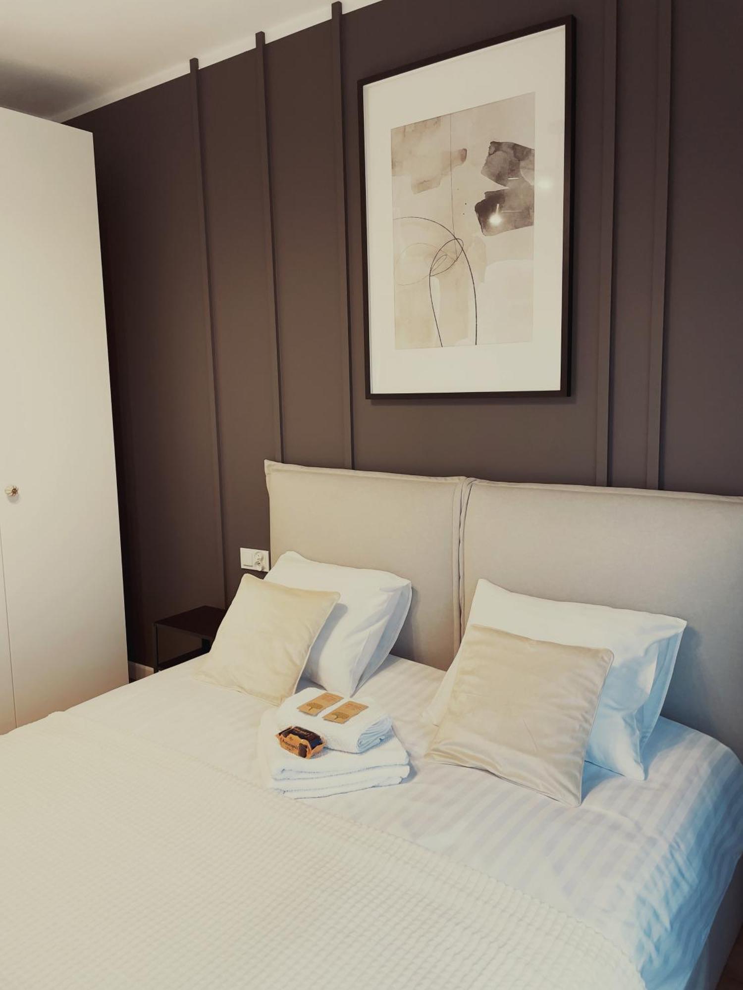Finezja Apartment With Private Parking ทอรูน ภายนอก รูปภาพ